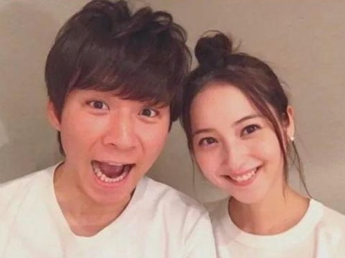 黑料网揭秘娱乐吃瓜酱与明星幕后真相