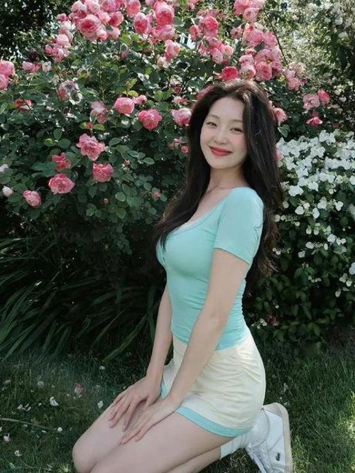 热点黑料揭秘：娱乐圈7月大事件全景回顾