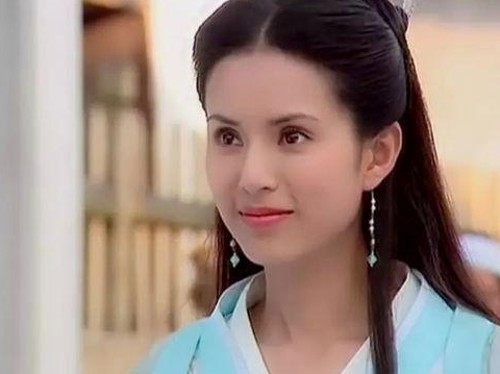 娱乐吃瓜酱：从背影趣闻到圈内秘闻全解析