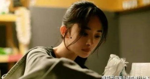 娱乐圈吃瓜达人揭秘：从头像收藏到趣味视频的吃瓜生活