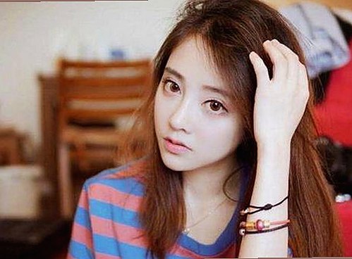 张嘉倪揭秘幕后故事，娱乐圈那些你不知道的秘密🎬