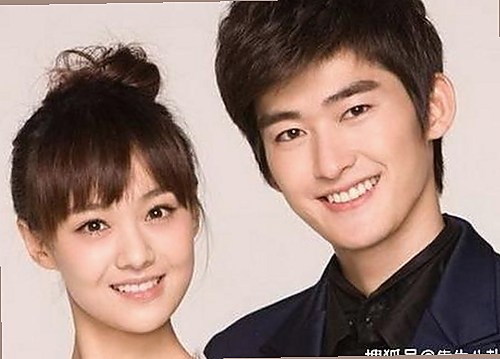 网红大瓜爆发，媚黑大赛引发热议，娱乐圈吃瓜新趋势浮现