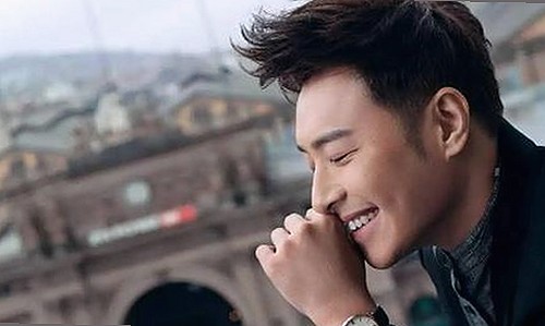 明星恋情曝光背后：娱乐圈吃瓜爆料与影帝笔趣的爆笑传奇