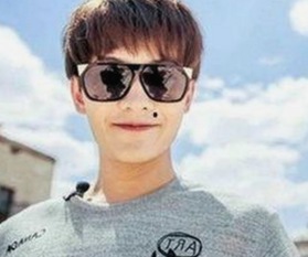 娱乐圈考研热潮背后，明星们的选择与压力揭秘