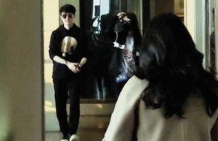 李浩成娱乐圈“吃瓜影帝”，揭秘他的幕后趣闻与真相