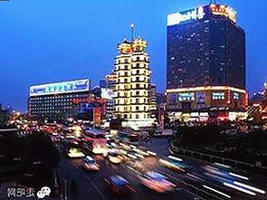 娱乐圈吃瓜达人揭秘明星幕后生活，背后故事大曝光🎬