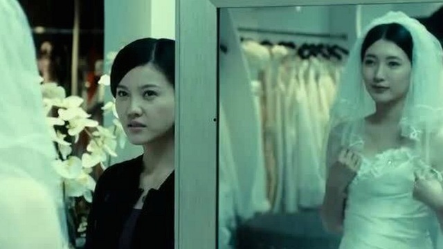 娱乐圈的吃瓜大姐：揭秘明星幕后与直播新风潮的反差人生