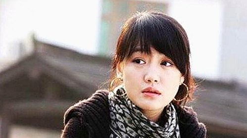 娱乐圈吃瓜文化揭秘：不冷战的秘密与直播热潮