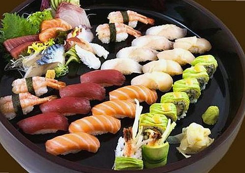 娱乐圈新动态：国产AA级作品领潮流，丝袜制服风靡国风时尚